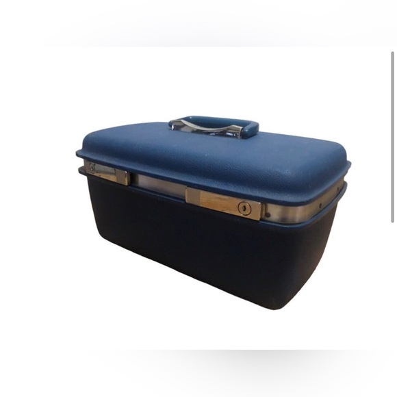 SALE! 1 DAY Vintage Samsonite Saturn II Travel Carry-on Train Case wTray/Mirror. - Picture 2 of 5